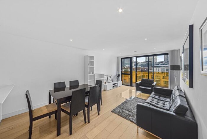 3 Bedroom Apartment For Sale In Commercial Street London, E1