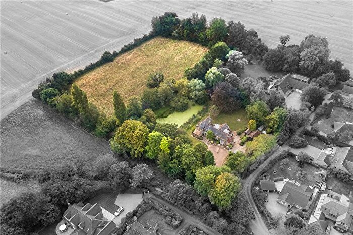 6 Bedroom Detached House For Sale In The Thorpe, Hemingford Grey, Huntingdon, Cambridgeshire, PE28