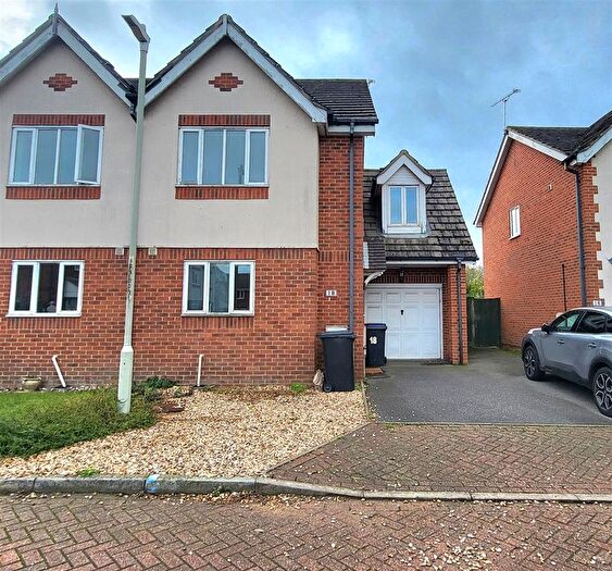 3 Bedroom Semi Detached House For Sale In Shore Close, Herne Bay, CT6