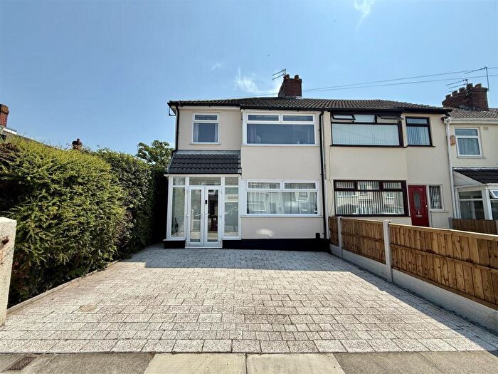 3 Bedroom Town House For Sale In Wyndham Avenue, Liverpool, L14