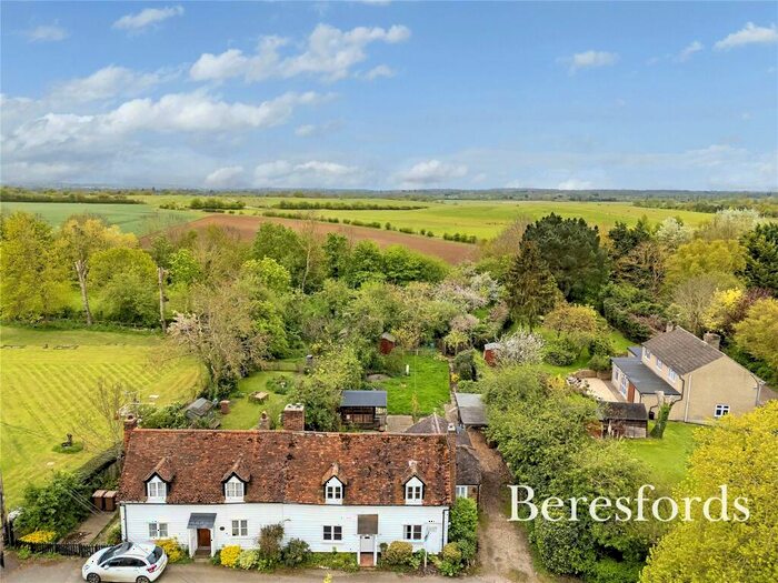 3 Bedroom Semi-Detached House For Sale In Chignal St. James, Chelmsford, CM1