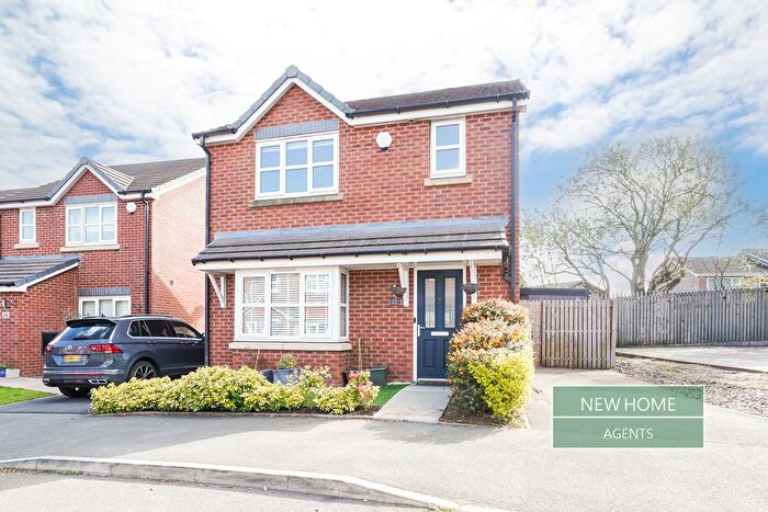 3 Bedroom Detached House For Sale In Rowan Crescent, Hyde, SK14