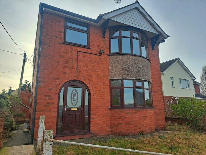 4 Bedroom Detached House For Sale In Vinegar Hill, Rhosllanerchrugog, Wrexham, LL14