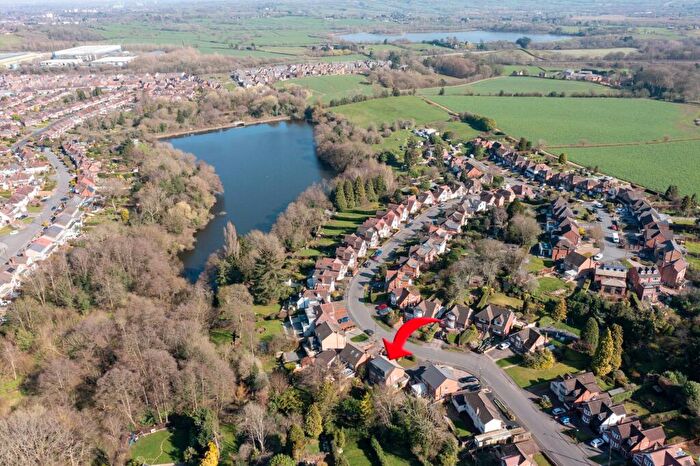 4 Bedroom Detached House For Sale In Reservoir Road, Cofton Hackett, B45