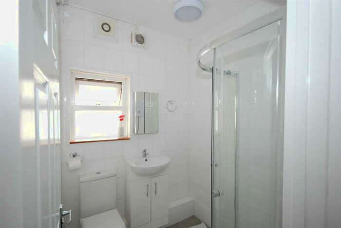 5 Bedroom Terraced House To Rent In Telephone Road, Southsea, Portsmouth, PO4