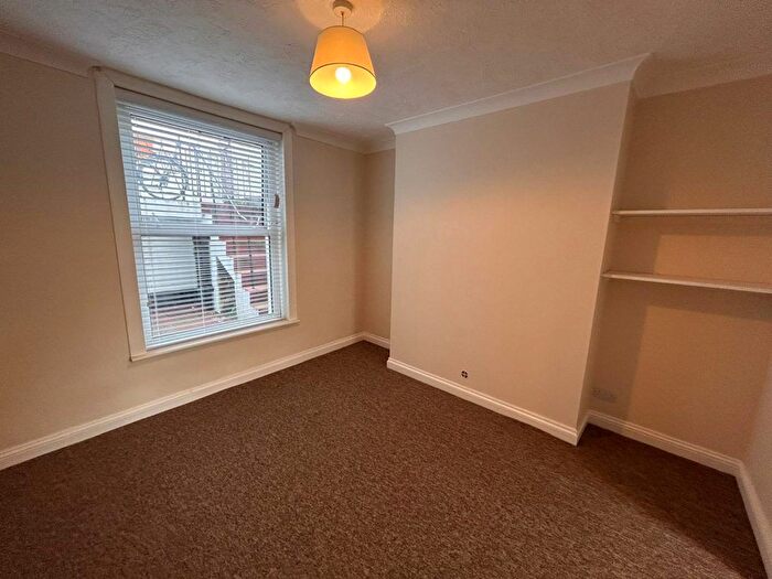 1 Bedroom Flat To Rent In Argyle Road, Brighton, BN1