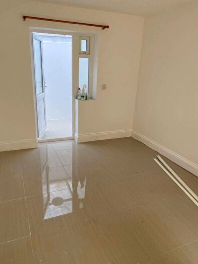 1 Bedroom Studio To Rent In Nightingale Road, London, N9