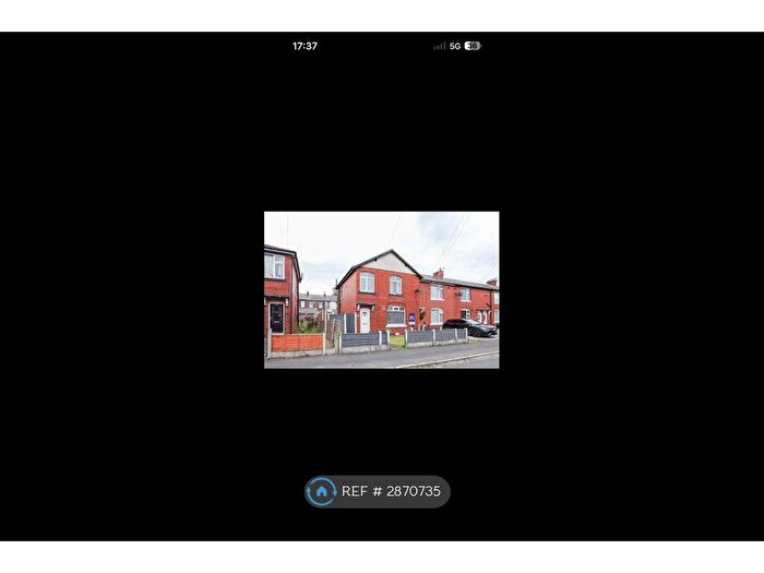 3 Bedroom Semi-detached House To Rent In Glenboro Avenue, Bury, BL8