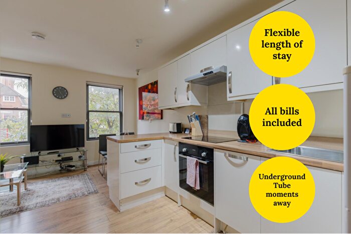 1 Bedroom Flat To Rent In Globe Road, London, E2