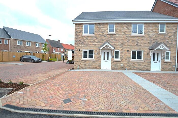3 Bedroom Semi Detached House To Rent In Houghton Way, Bury St Edmunds, IP33