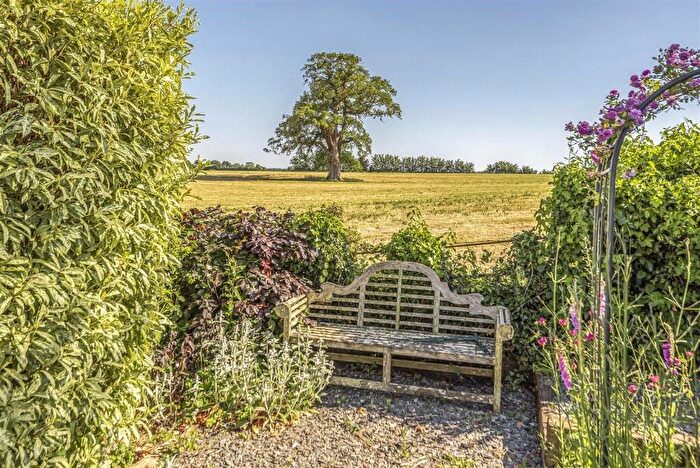 5 Bedroom Semi-Detached House For Sale In Whimple, Exeter, EX5