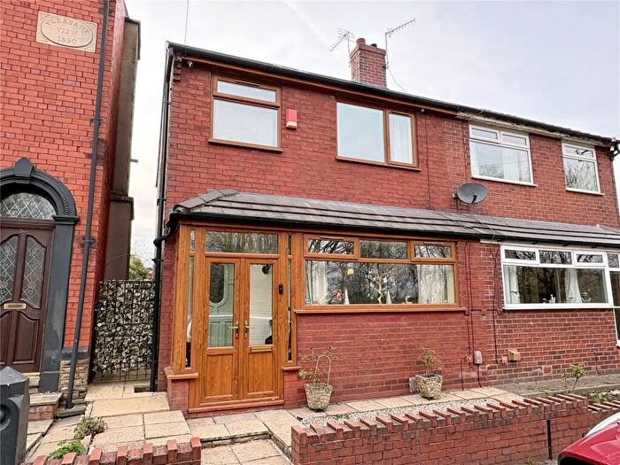 3 Bedroom Semi Detached House For Sale In Breeze Hill Road, Salem, Oldham, OL4