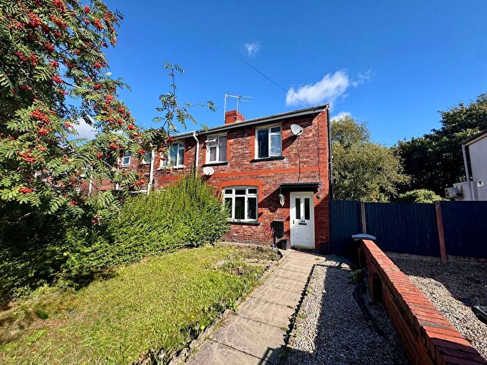 3 Bedroom End Of Terrace House For Sale In Ormskirk Road, Skelmersdale, WN8