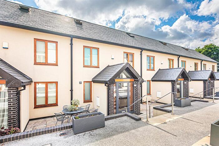 3 Bedroom Town House For Sale In Taptonville Head, Broomhill, S10