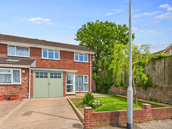 3 Bedroom Semi-Detached House For Sale In Meadow Close, Ottery St. Mary, EX11