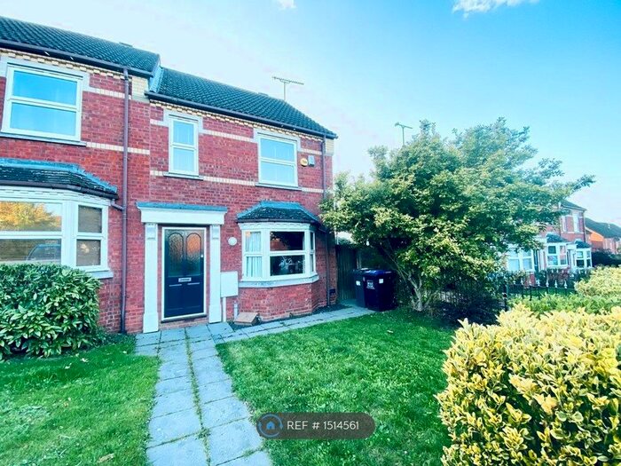 2 Bedroom Semi-Detached House To Rent In Chestnut Square, Leamington Spa, CV32