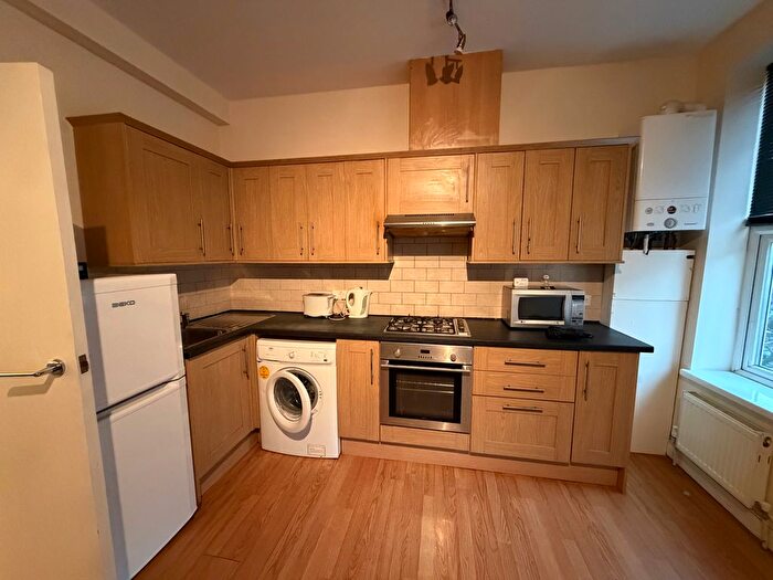 1 Bedroom Flat To Rent In Fairbridge Road, London, N19
