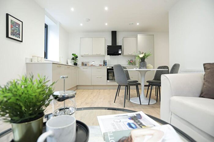 2 Bedroom Apartment To Rent In Canterbury, CT1