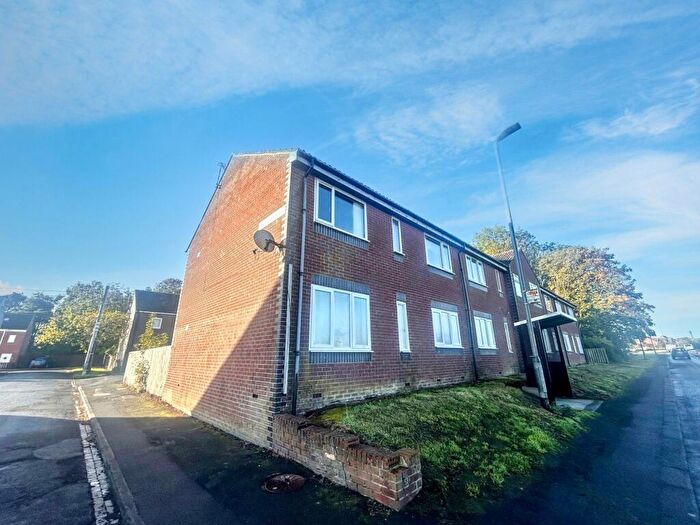 2 Bedroom Flat To Rent In Lamb Street, Cramlington, Northumberland, NE23