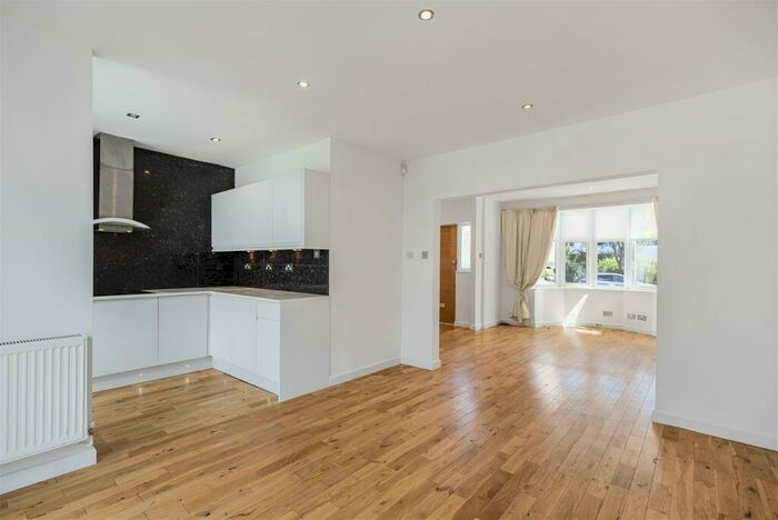 4 Bedroom House To Rent In Upper Park Road, Belsize Park, NW3
