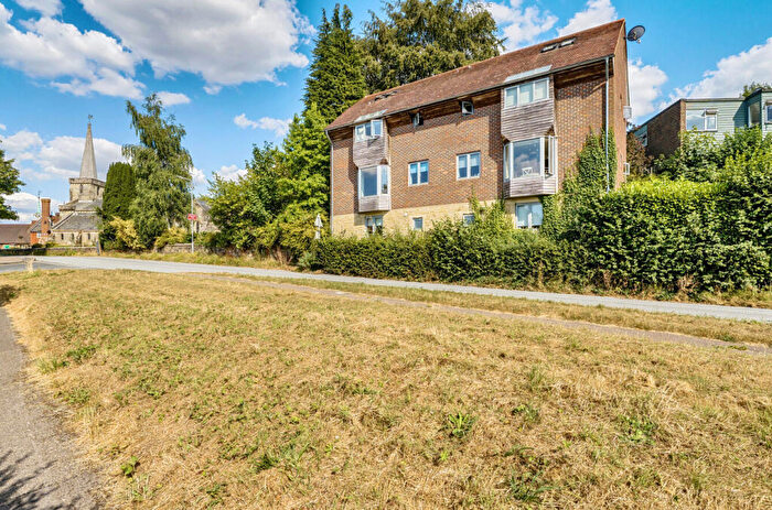 3 Bedroom Flat For Sale In Lewes Road, Forest Row, East Sussex, RH18