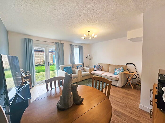 3 Bedroom Terraced House For Sale In Cambridge Avenue, Winsford, CW7