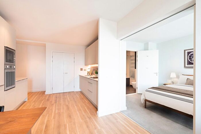 1 Bedroom Flat To Rent In George Street, Croydon, CR0