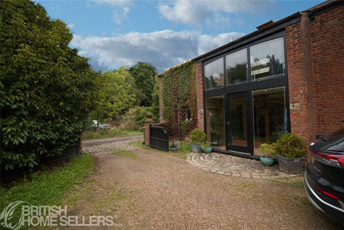 5 Bedroom Detached House For Sale In Fleetwood Road, Esprick, Preston, Lancashire, PR4