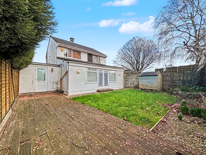 4 Bedroom Detached House For Sale In Cope Park, Almondsbury, Bristol, Gloucestershire, Ez, Gb, BS32