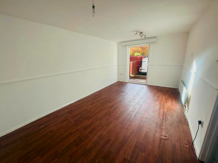 4 Bedroom Property To Rent In Brudenell, Orton Goldhay, Peterborough, PE2