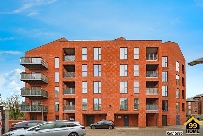1 Bedroom Flat For Sale In Lutchet House, Portage Place, West Drayton, UB7