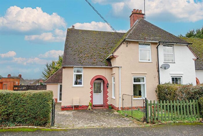 3 Bedroom Semi Detached House For Sale In Rowland Road, Cholsey, OX10