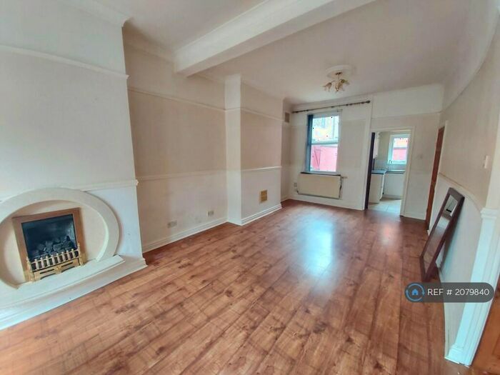 2 Bedroom End Of Terrace House To Rent In Winslow Street, Liverpool, L4
