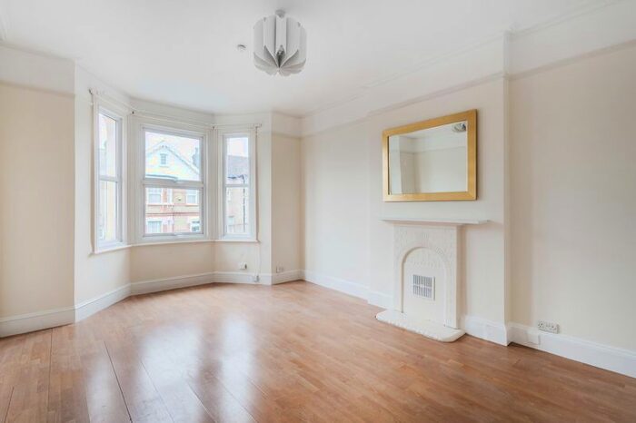 1 Bedroom Flat To Rent In Moreton Road, South Croydon CR2