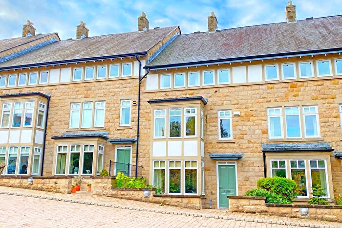 4 Bedroom Property To Rent In Royal Gardens, Harrogate, HG2