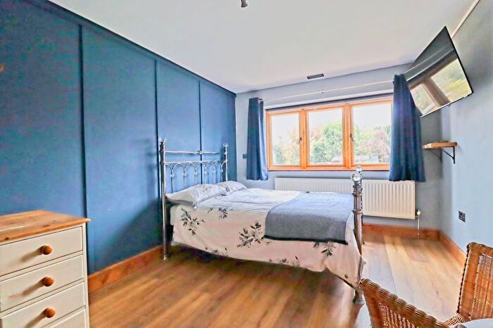 1 Bedroom Property To Rent In Sporhams, Basildon, SS16