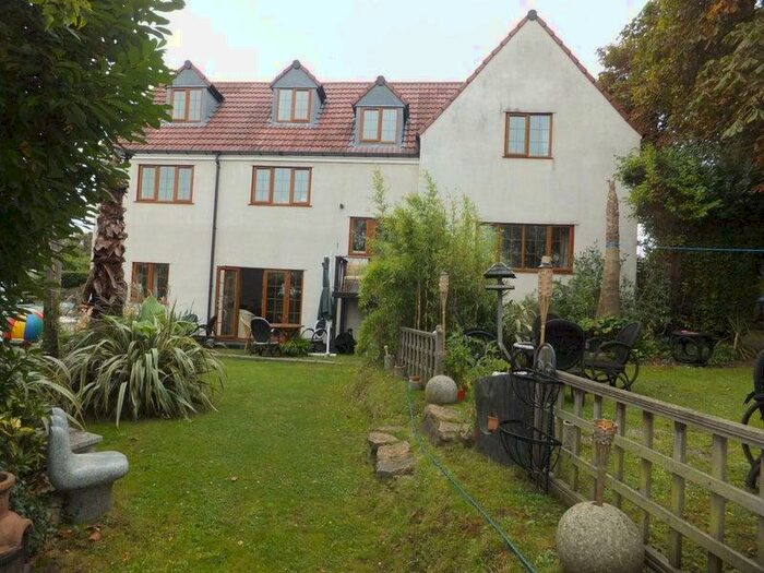 8 Bedroom Flat To Rent In Knole Lane, Bristol, Bristol, BS10