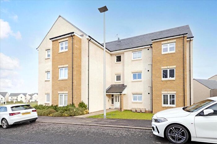 2 Bedroom Flat For Sale In Wester Kippielaw Drive, Dalkeith, EH22