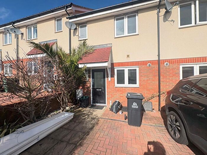 3 Bedroom Terraced House To Rent In Academia Avenue, Broxbourne, EN10