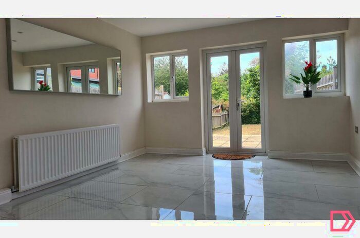 4 Bedroom Terraced House To Rent In Hargood Road, Blackheath, London, SE3