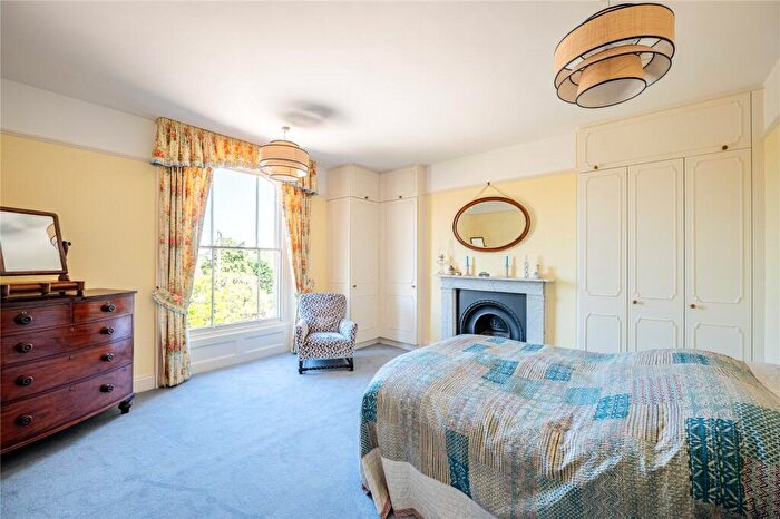 5 Bedroom Detached House For Sale In High Street, Botley, Hampshire, SO30