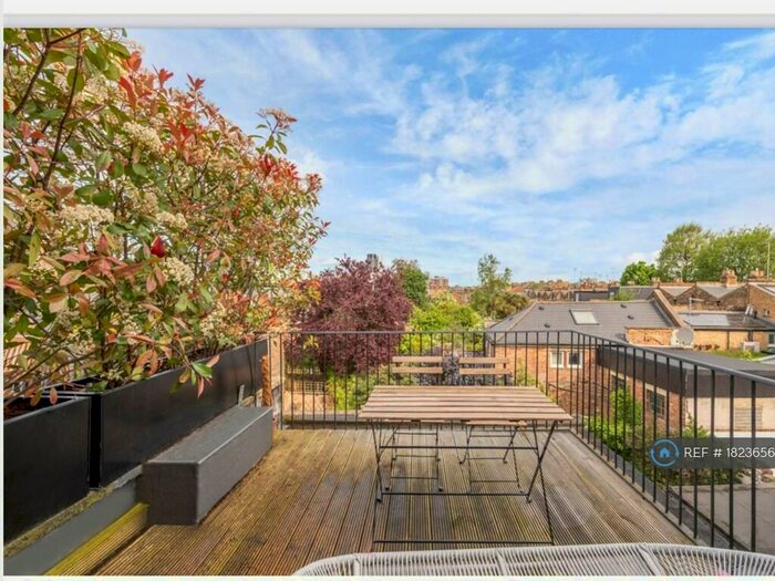 2 Bedroom Maisonette To Rent In Gillespie Road, London, N5