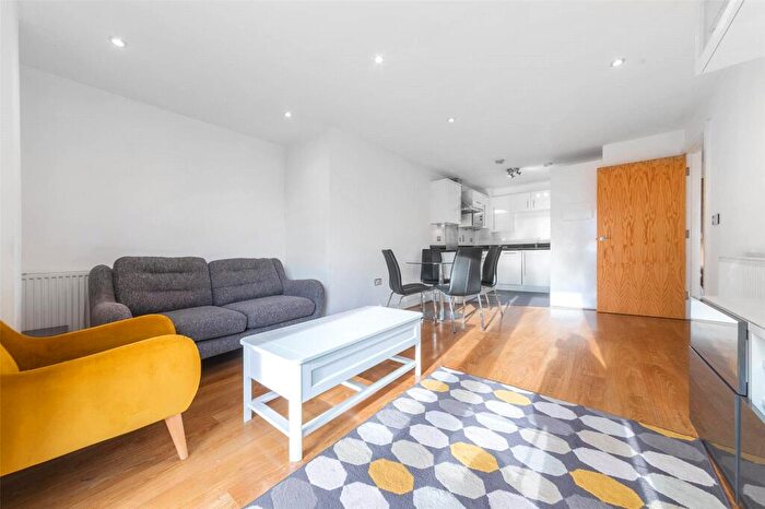 2 Bedroom Apartment To Rent In Jupiter House, Turner Street, London, E16