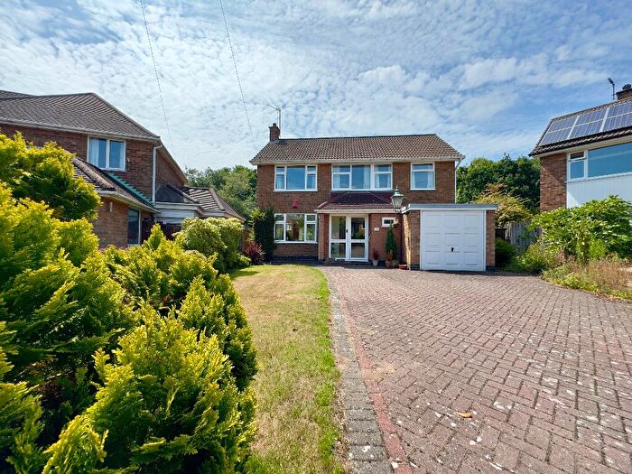 4 Bedroom Detached House For Sale In Ranmore Close, Bramcote Hills, NG9