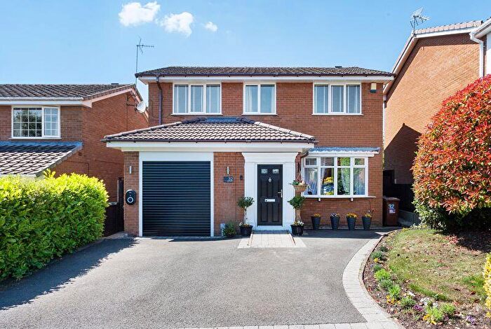 4 Bedroom Detached House For Sale In Avon Drive, Congleton, CW12