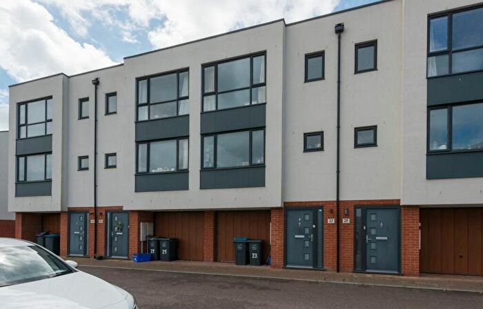 3 Bedroom Terraced House To Rent In Millers Hill, Ramsgate, Kent, CT11