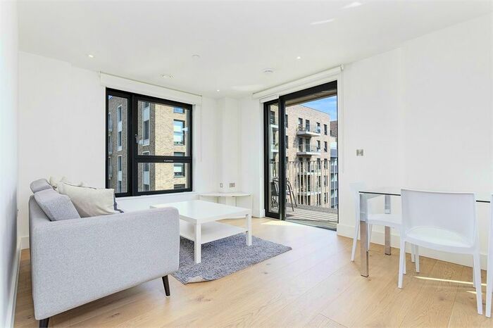 2 Bedroom Flat To Rent In Cambium House, Palace Arts Way, Wembley, HA9