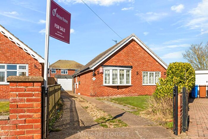 2 Bedroom Detached Bungalow For Sale In Bracken Place, Wybers Wood, DN37