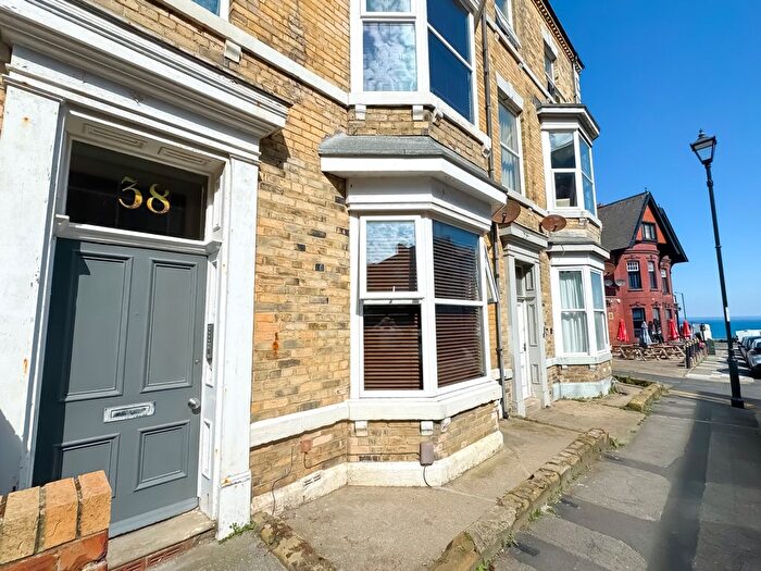 1 Bedroom Flat For Sale In Pearl Street, Saltburn-By-The-Sea, TS12