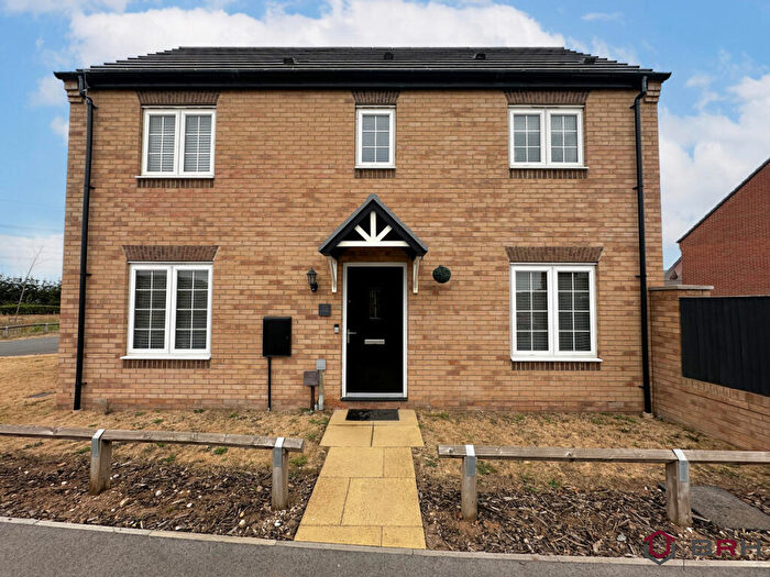 3 Bedroom Semi-Detached House For Sale In Davy Road, Doncaster, DN11